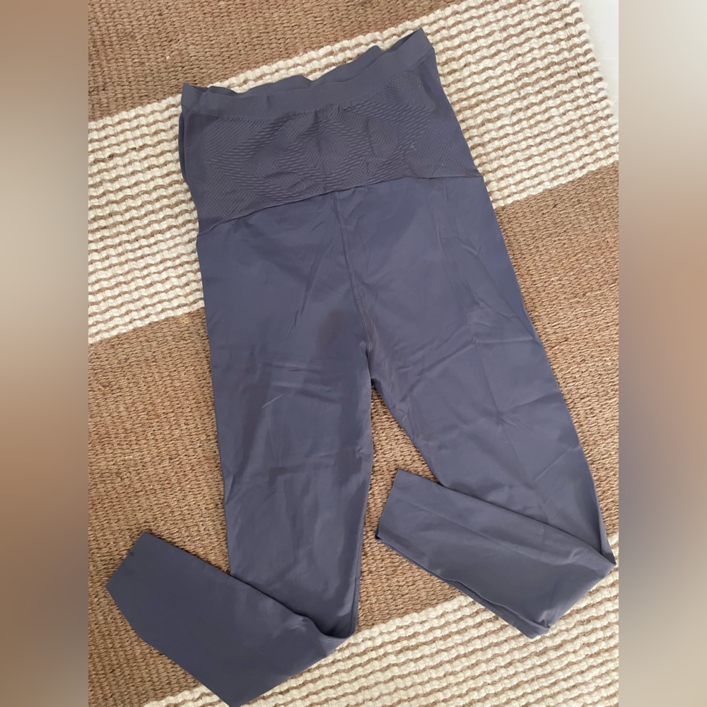 Booty Lifting High Waist Pregnancy Leggings × -ash blue